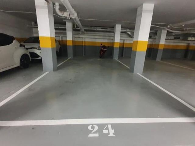 Garaje en venta en Torremolinos, Centro