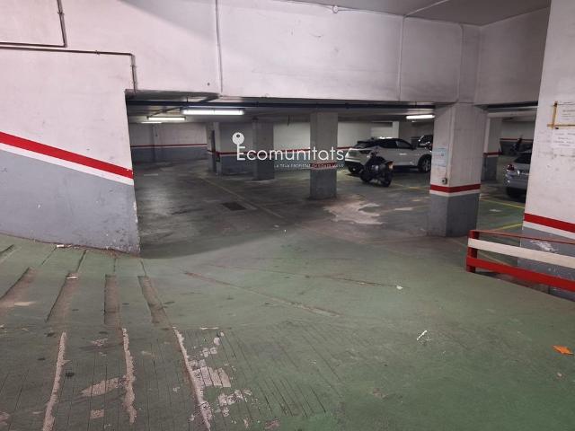 Garaje en venta en Tortosa, de 12 m² por 12.500