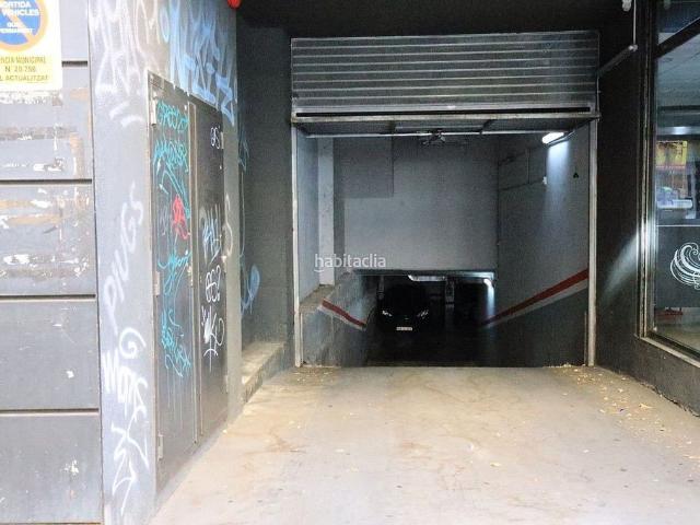 Garaje en venta en Terrassa, de 12 m² por 8.000