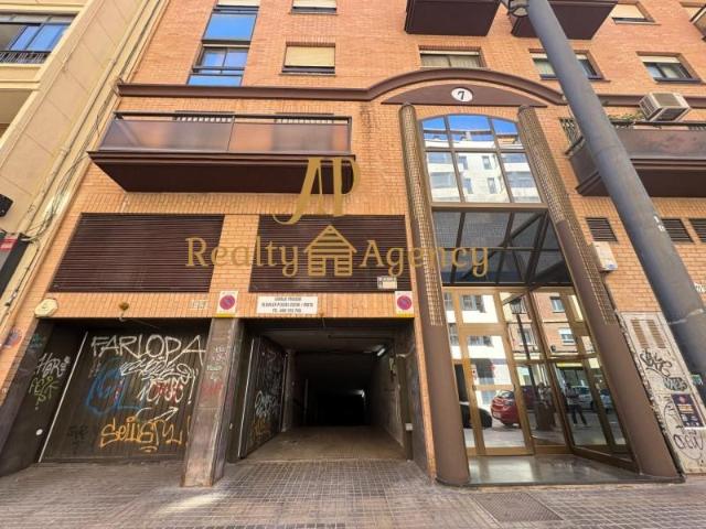 Garaje en venta en Valencia, Arrancapins
