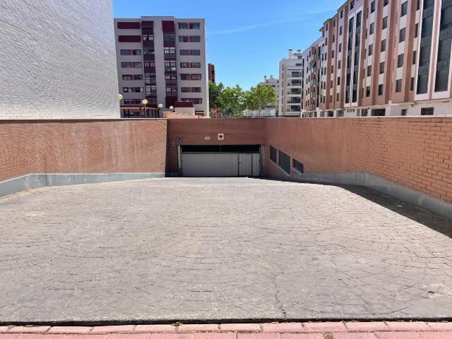 Garaje en venta en Valladolid