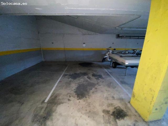 Garaje en Venta en Vallirana, Barcelona