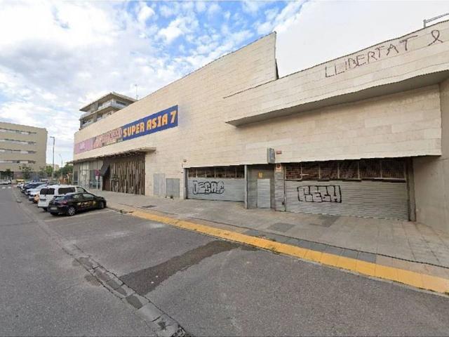 Garaje en venta en vía Sense Nom, Lleida, de 38 m² por 11.200
