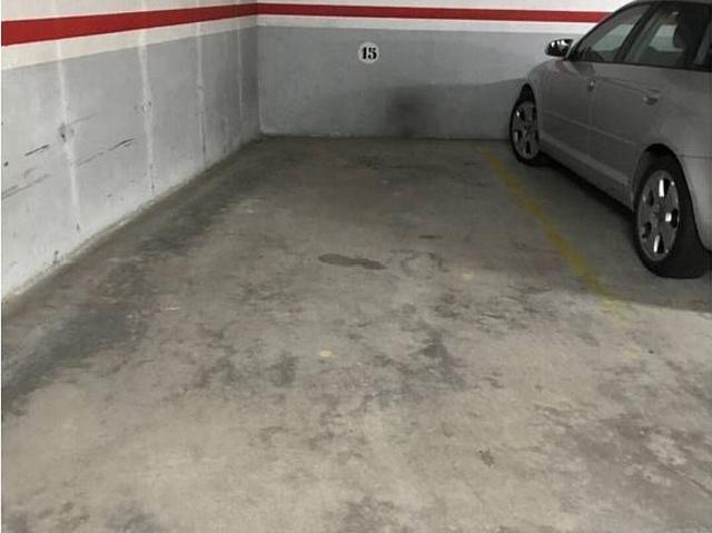 Garaje en venta en Vilanova del Vallès, de 10 m² por 15.000