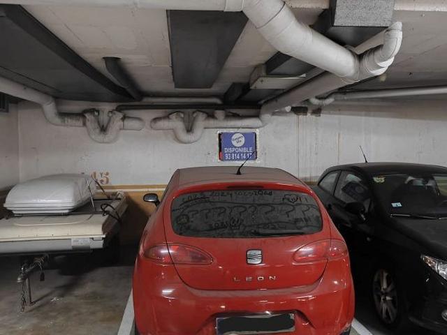 Garaje en venta en Vilanova i La Geltrú, de 9 m² por 9.500