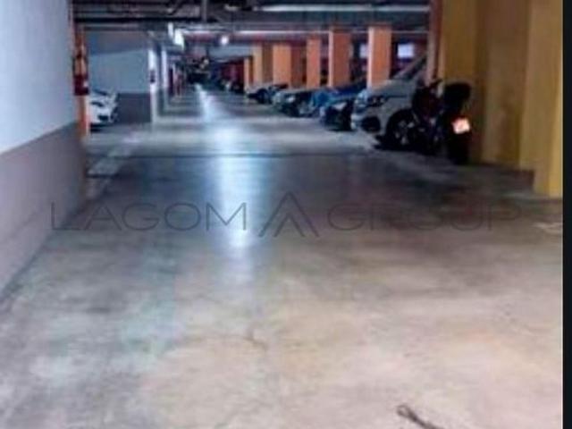 Garaje en venta en Viladecans, de 14 m² por 26.499