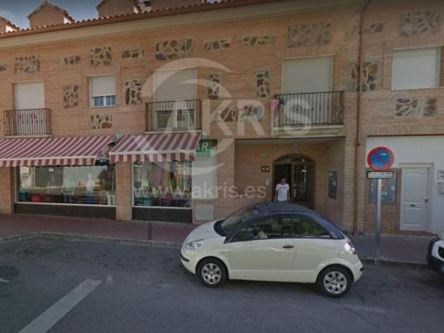 Garaje en venta en Yeles