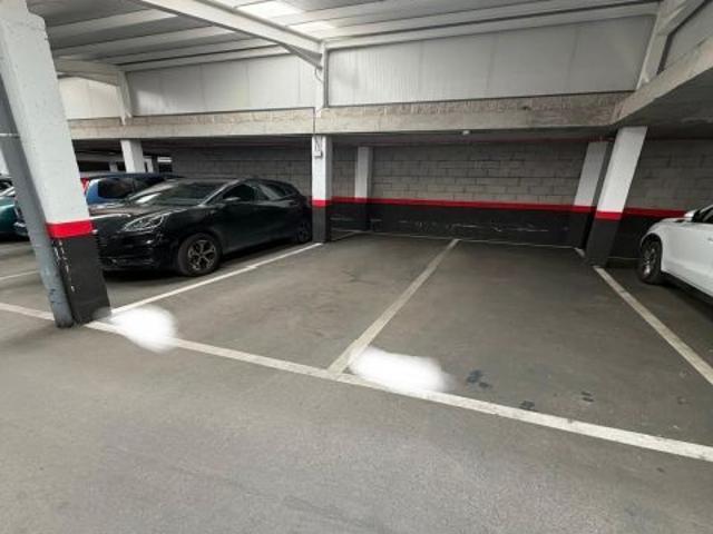 GARAJE EN VENTA LORANCA URBANIZACIÓN NUEVO VERSALLES