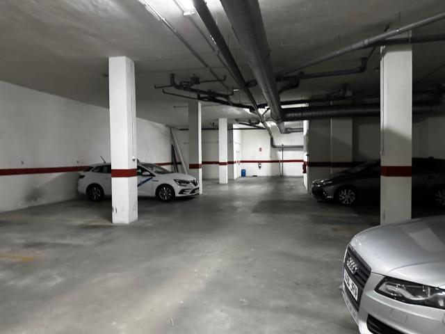 Garaje en venta. Petrer