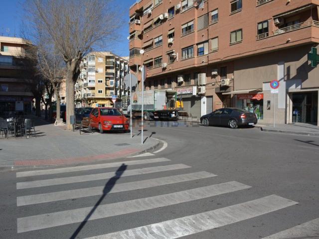 Garaje, Elda