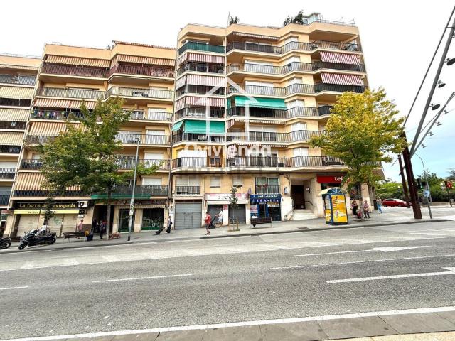 Garaje, Escoles, Terrassa