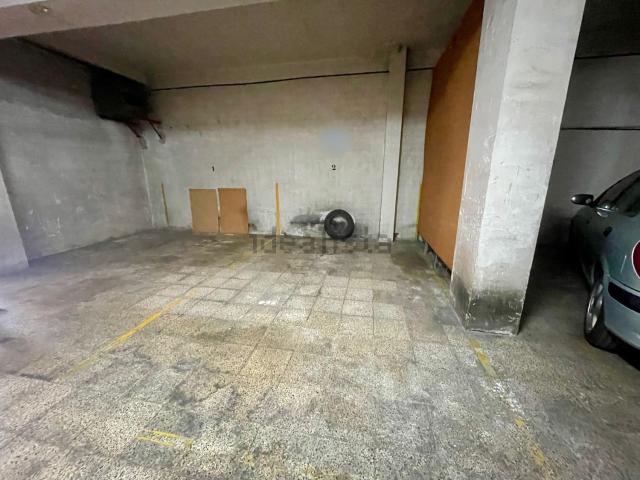 Garaje, Escoles, Terrassa