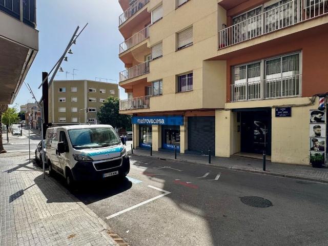 Garaje, Escoles, Terrassa