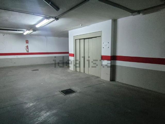 Garaje, Los Pajaritos, Granada