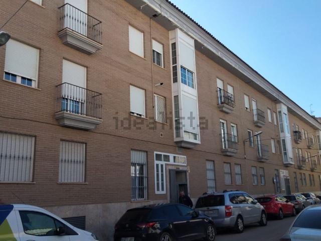 Garaje, Manzanares