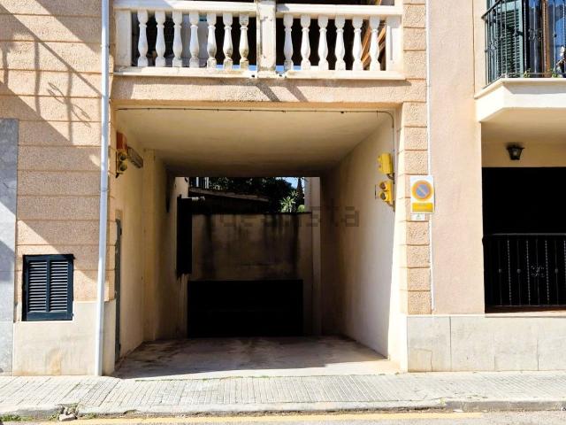 Garaje, Santa Maria del Cami
