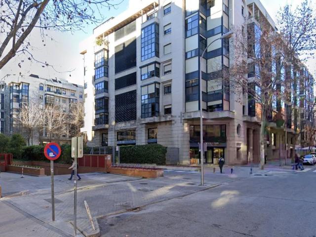 Garaje, Pacífico, Madrid