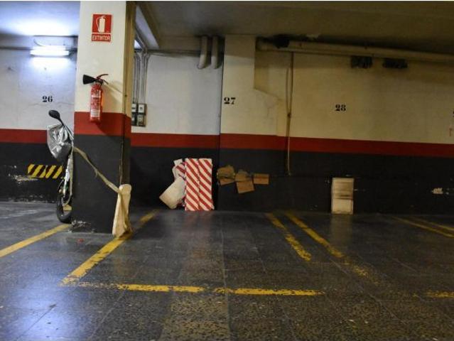 Garaje para coche pequeño en sótano 1. Paseo Mª Agustín, junto a Pl Europa y Conde Aranda