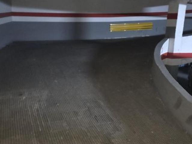 GARAJE PARA MOTO O COCHE TIPO SMART