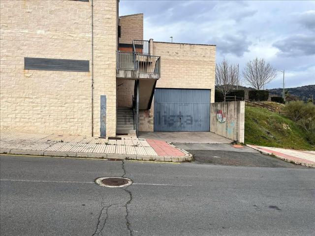 Garaje, Plasencia