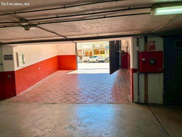 Garaje privado doble en calle Rafal