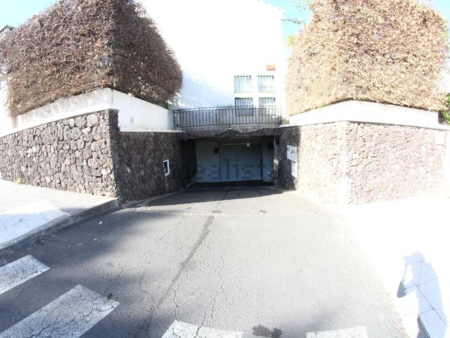 Garaje, Puerto de la Cruz