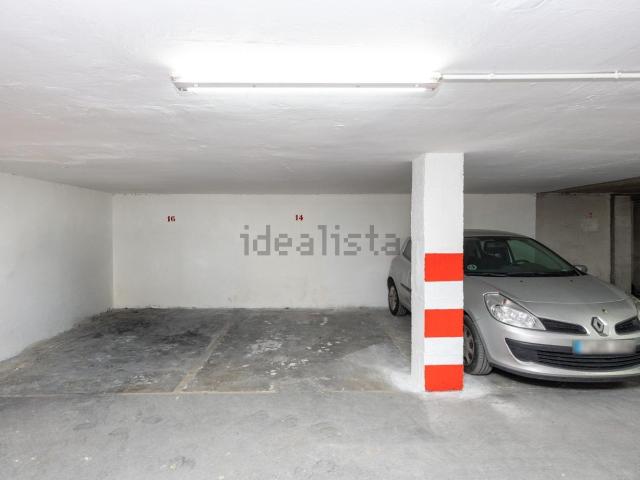 Garaje, Recogidas, Granada