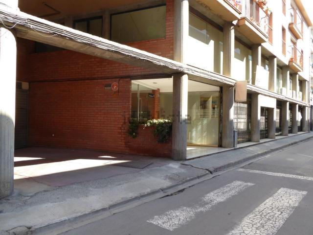 Garaje, Vic