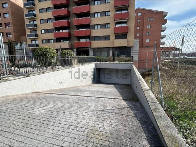 Garaje, Vic