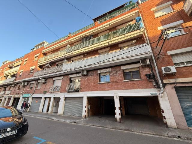 Garaje, Viladecans