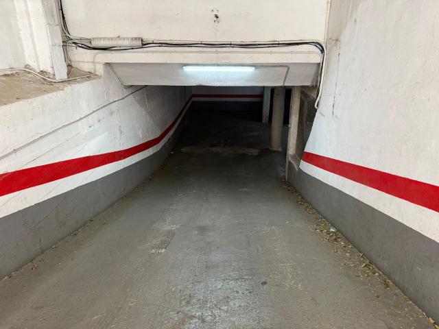 Garaje/Parking en alquiler. VALLADOLID