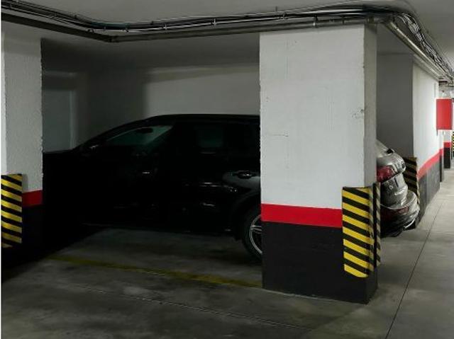 Garaje/Parking en Venta en Málaga del Fresno, Málaga