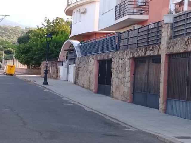 Garaje/Parking en Venta en Candeleda, Ávila