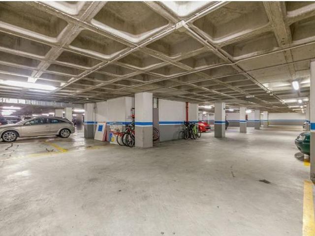 Garajes en venta, C/ As Teixugueiras, Vigo, Pontevedra. VARIAS PLAZAS DISPONIBLES