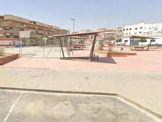 Garajes en venta. Puente Genil
