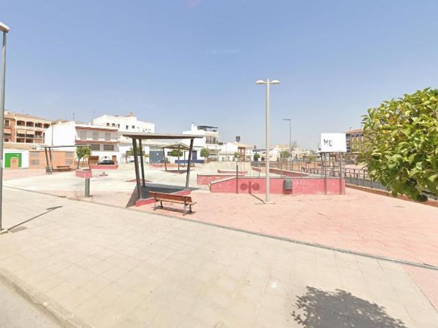 Garajes en venta. Puente Genil