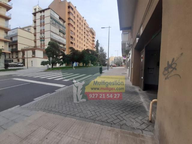 Garajes/Estacionamento Cáceres Cáceres 84626796