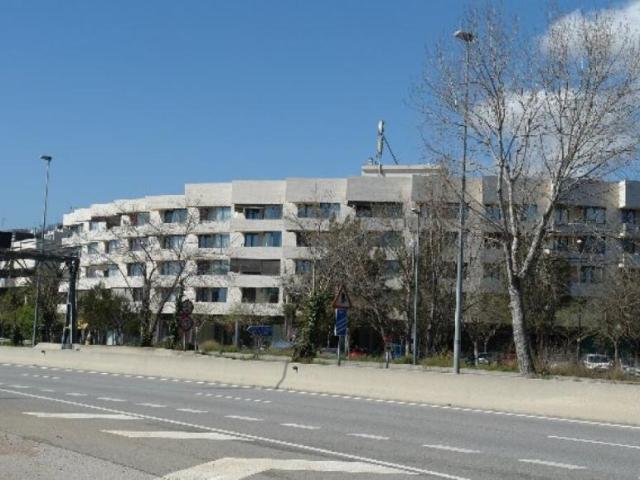 Garajes/Estacionamento Castelldefels Barcelona ES103594473