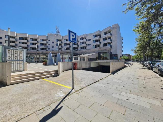 Garajes/Estacionamento Castelldefels Barcelona ES103594475