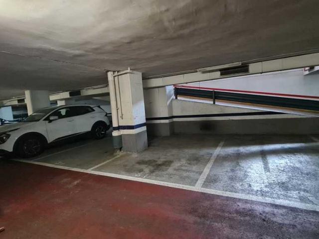 Garajes/Estacionamento Barcelona Barcelona 88596691
