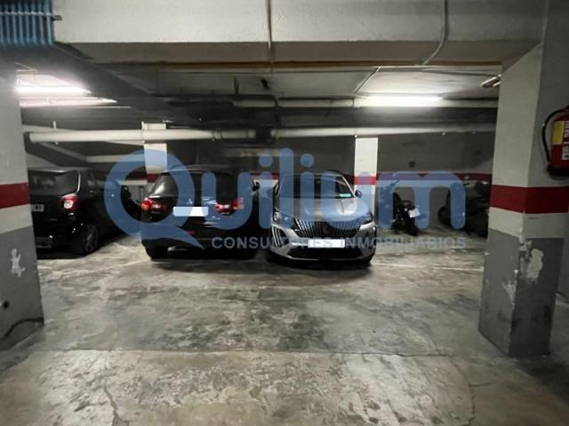 Garajes/Estacionamento Barcelona Barcelona 98793515