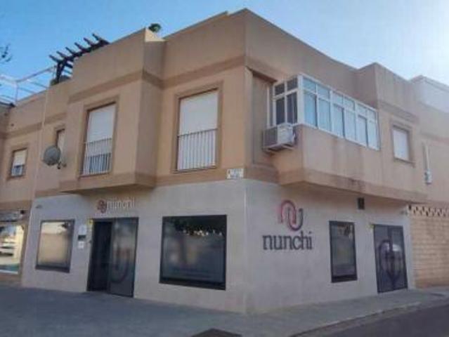 Garajes/Estacionamento Retamar Almería 78414027