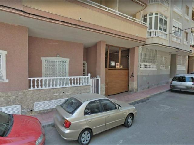 Garajes/Estacionamento Torrevieja Alicante 80312518