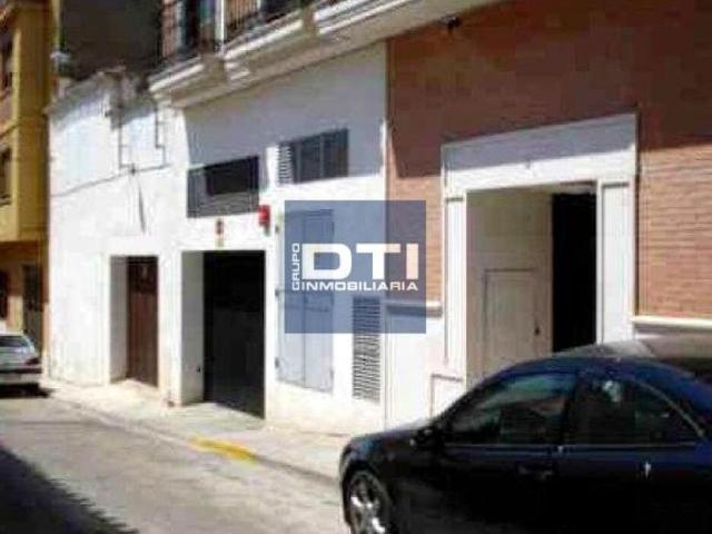 Garajes/Estacionamento Villarrobledo Albacete 96431408