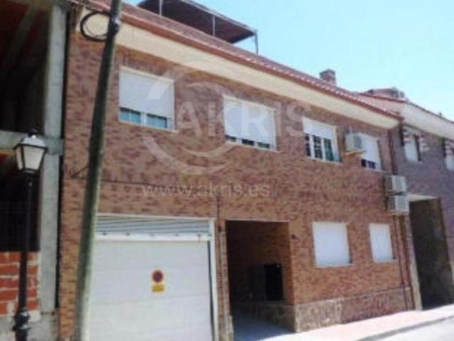Garajes/Estacionamento Yeles Toledo 104067230