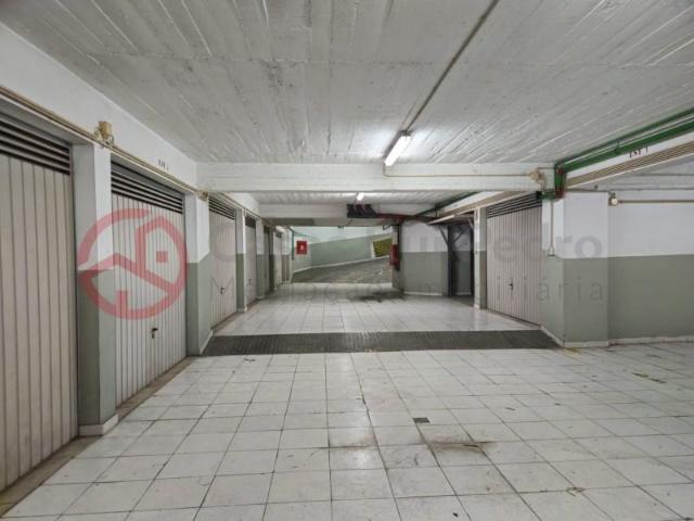 Garajes/Parking Almada Almada DLS99288301