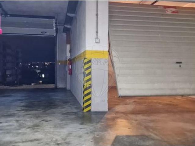 Garajes/Parking Guimarães Guimarães DLS102780758