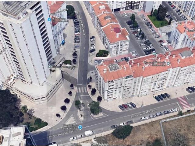 Garajes/Parking Oeiras Oeiras ES101156801