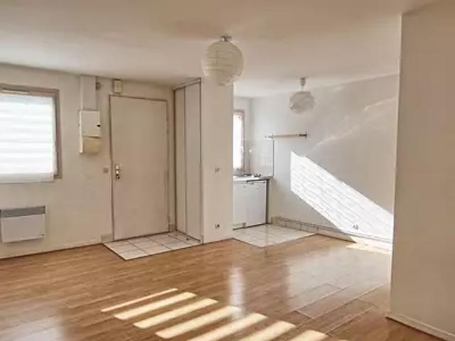 Garancières 78890 Location appartement 1 pièce t1 parking