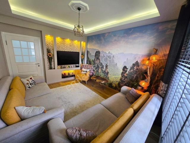 Garanti Emlak'tan, Doğakent'te, 165 M², 3+1, Acil Satılık Daire